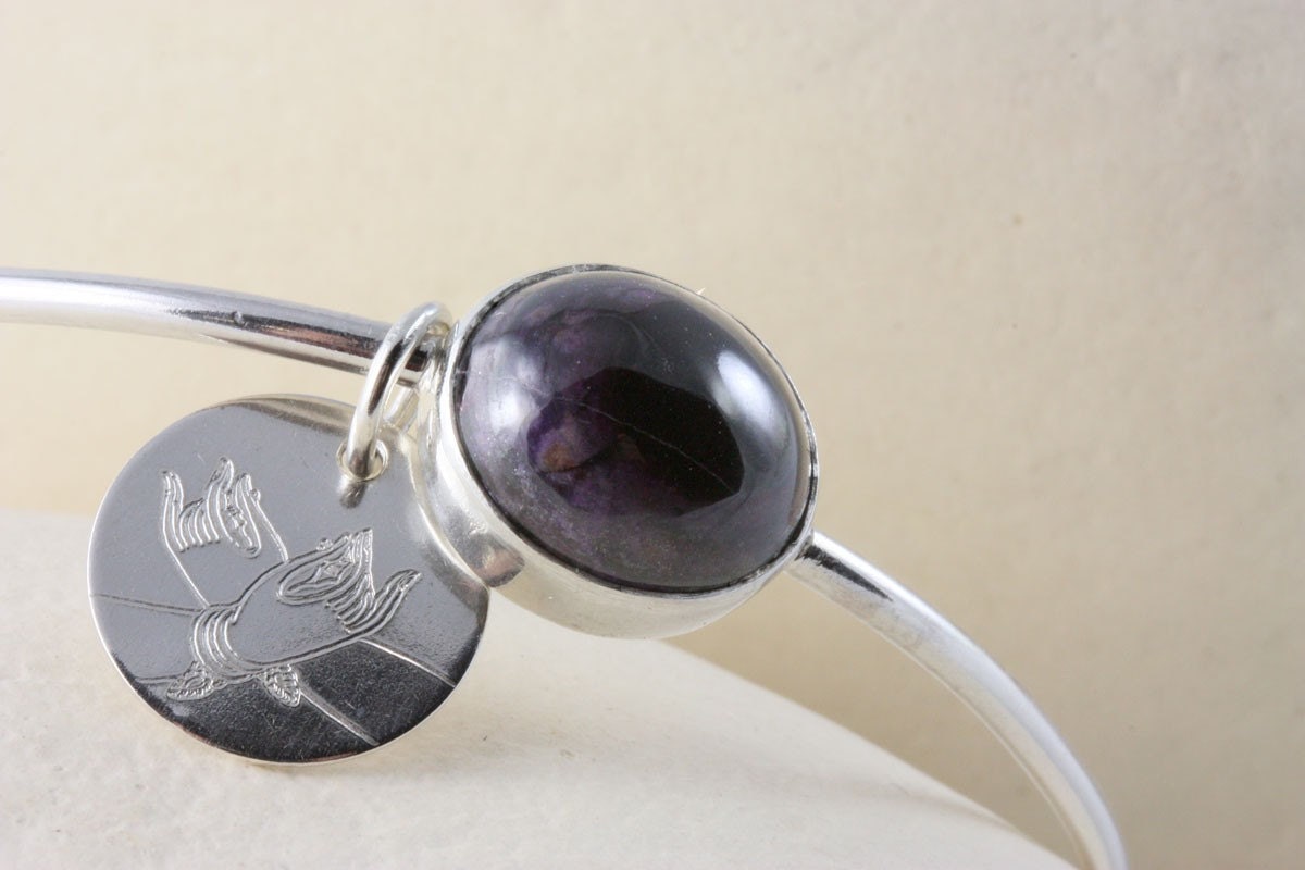 ON SALE - 50% OFF - Charm Bangle - Amethyst Stone - Round Circle Bracelet - Engraved Charm Tag - Mudra Engraving - Ready to Ship