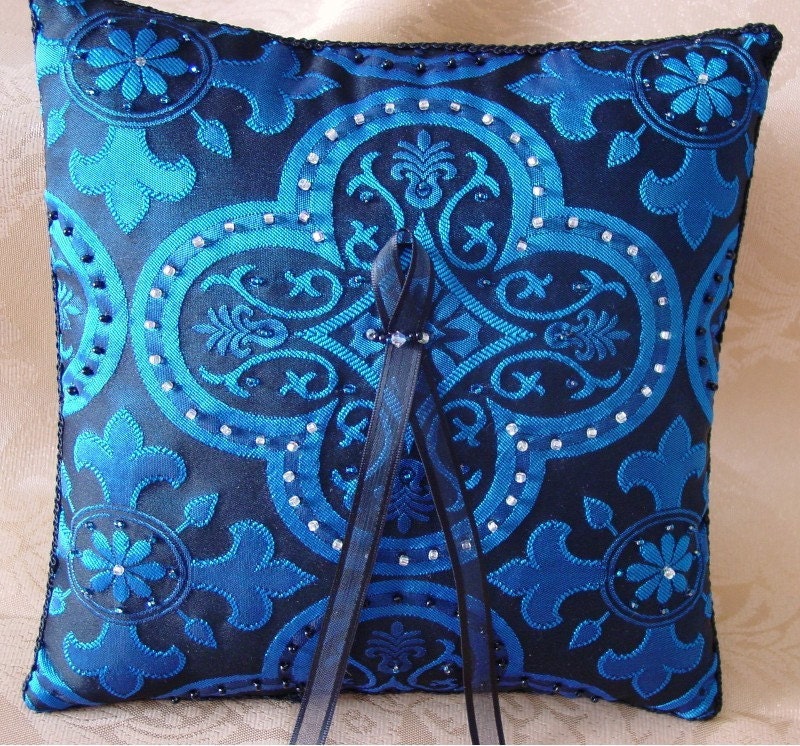 Renaissance Hand Beaded Quatrefoil Cross Ring Pillow