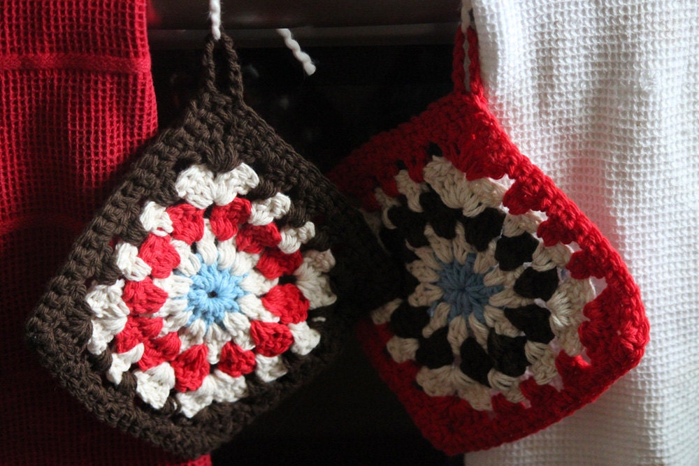 set of 2  granny square potholders