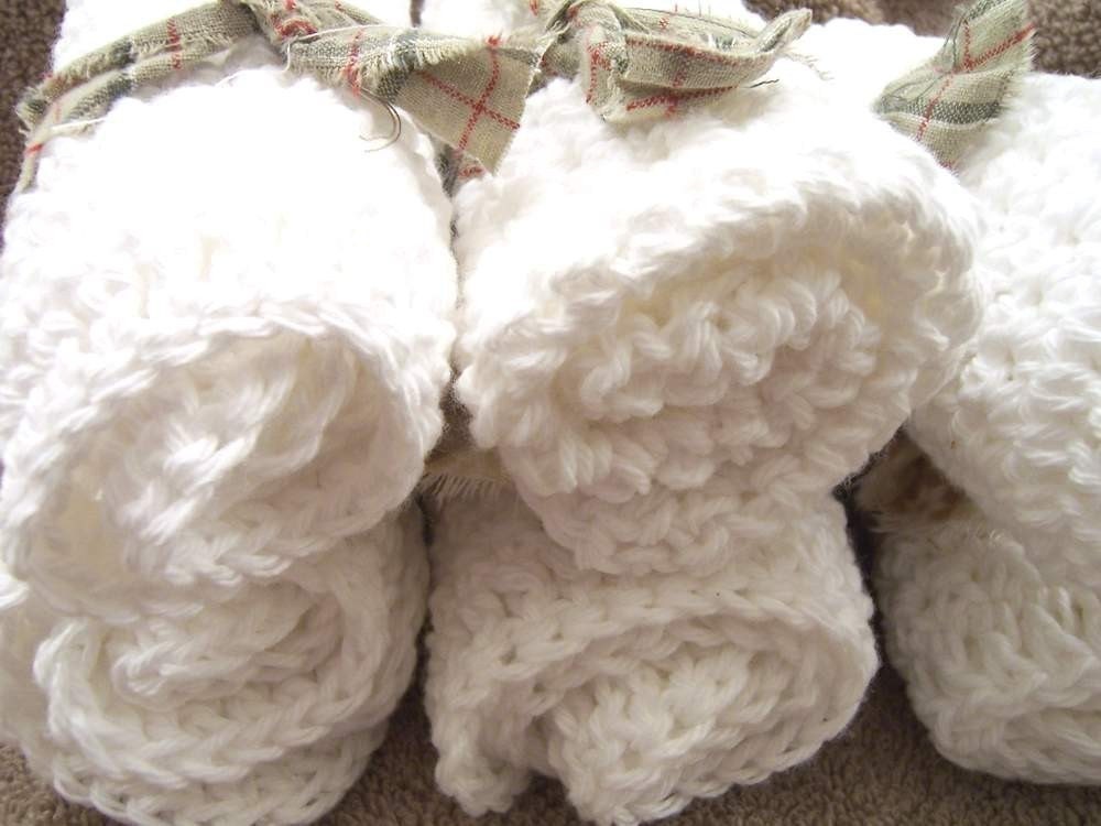 3 pure white dishcloths in cute bundles