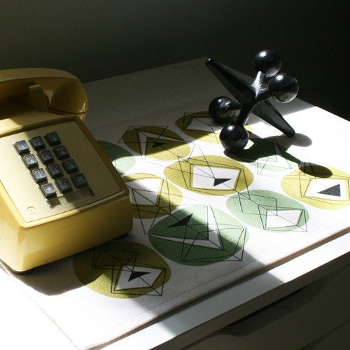 Sale - Set of 4 eco friendly placemats "Avocado Kitchen"