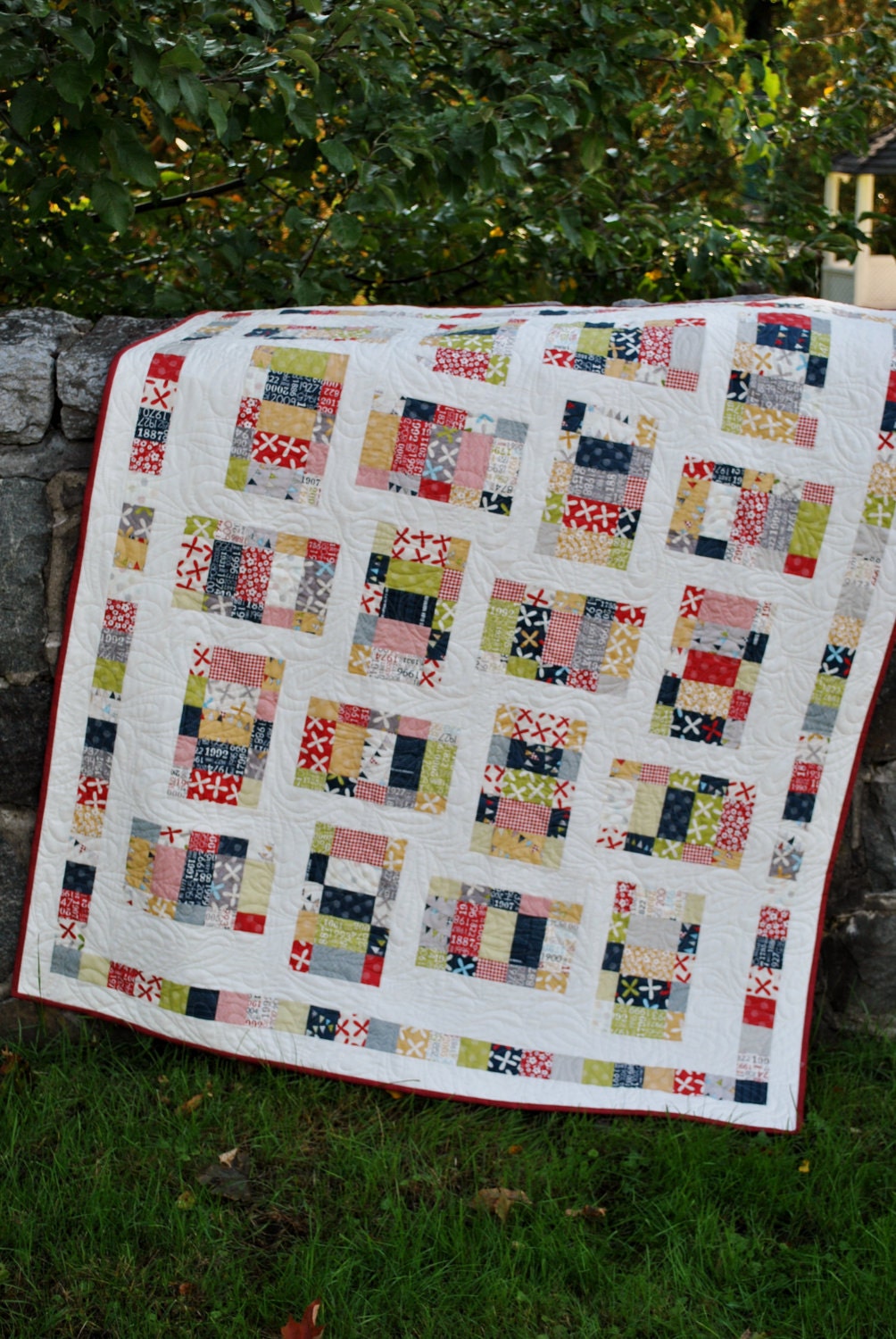PDF quilt PATTERN baby quilt and lap quilt sizes.... Uses Layer Cake, Jelly Roll or Fat Quarters ...Picnic in the Park
