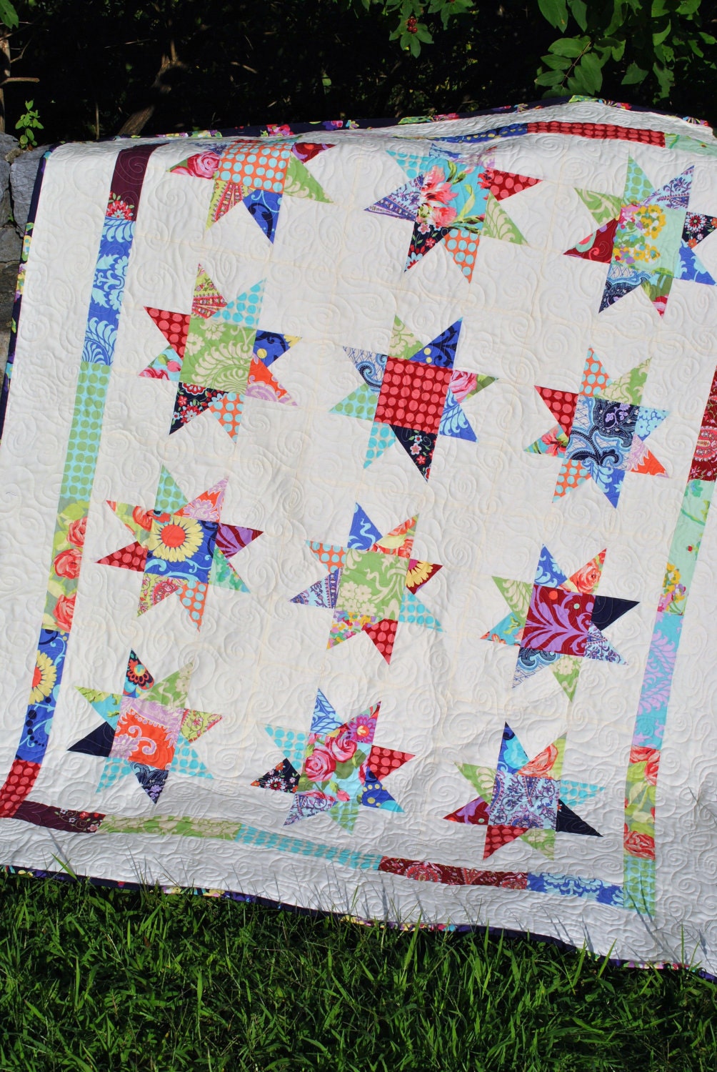 PDF Quilt Pattern.... Lap Quilt size, Quick and Easy, Layer Cakes or Fat Quarters, Bella Notte