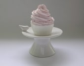 Ceramic Cupcake Stand with Bird