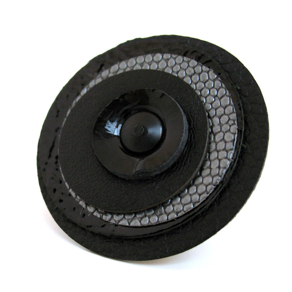Eco Friendly Leather Ring with Dark Monotone Concentric Circles, Size 7, OOAK, Reclaimed, Unique, Noir, Costume Jewelry, Statement Ring