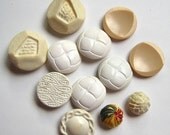 Vintage Housedress Buttons - White and Tan