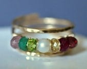 Custom Mothers / Grandmothers FAMILY BIRTHSTONE ring -14K gold filled and up to 7 genuine gemstones