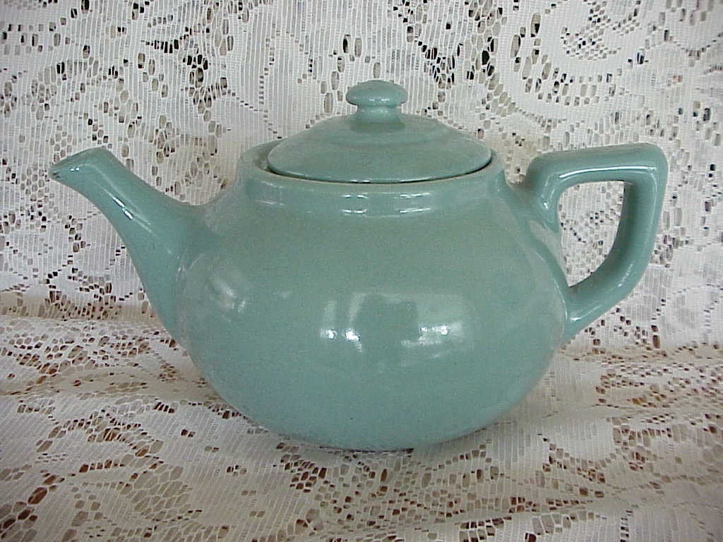 VINTAGE YORK POTTERY TEAPOT COTTAGE CHIC JADE by BUTTERCUPMOM