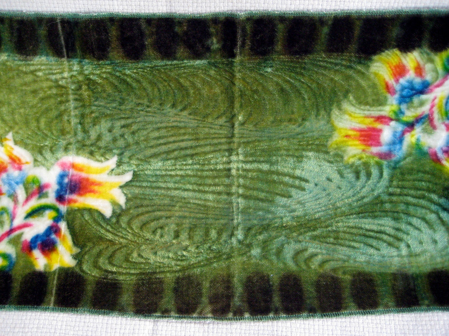 Vintage Velvet Green Runner Scarf Fringed 22 Inches Long Minus Fringe