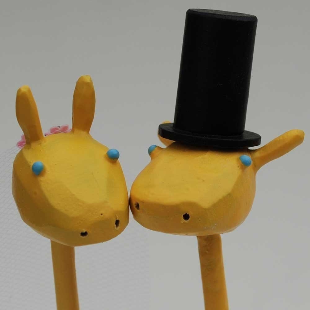 Bride and Groom Giraffes