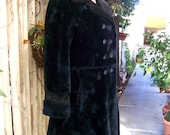 L'ours Noir Floue vintage coat with faux Persian lamb trim