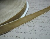 5/8inch Light Fawn Velvet Ribbon