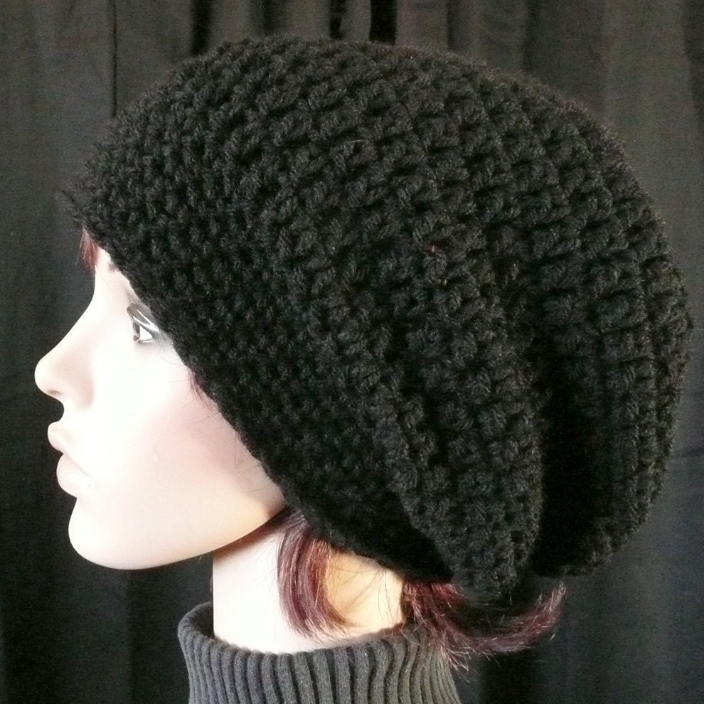 Super Slouch Beanie Hat in Jet Black