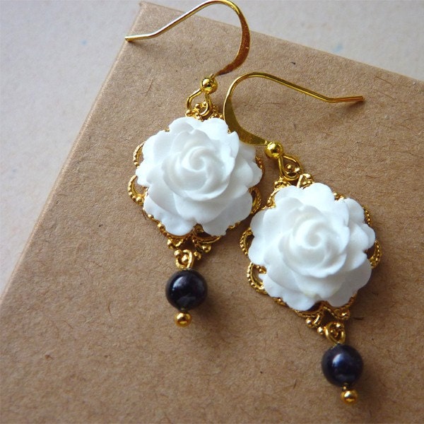 White Roses with Black Pearls Dangle Earrings. Bridesmaid Gifts. Bridal Party Gifts. Wedding Party Gifts.