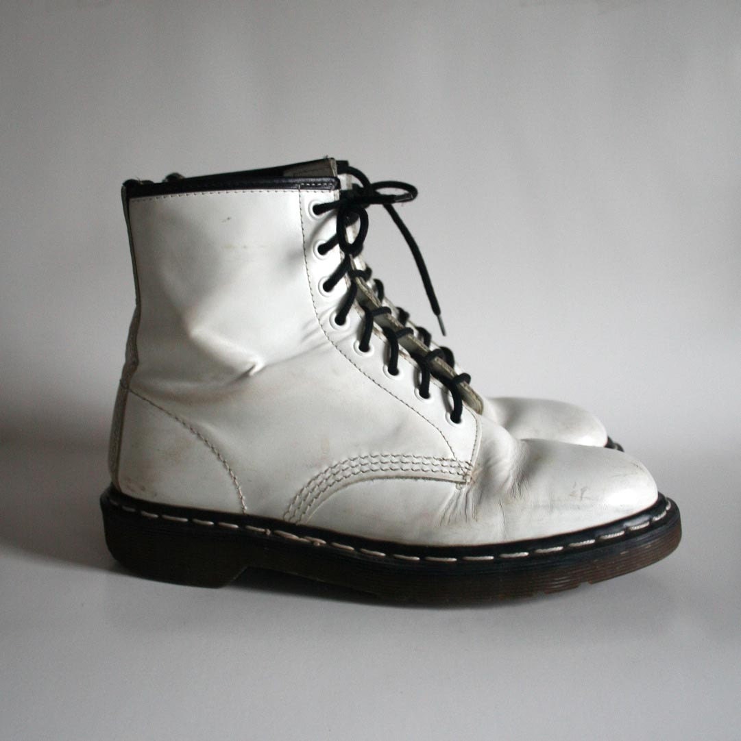 doc martin no lace
