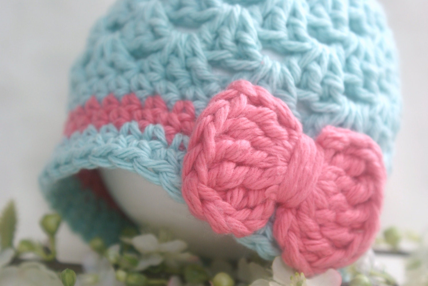 Crochet Baby Hats, Baby Girl Hats, Robins Egg Blue Hat, Bow Hat, Newborn Flapper Hat