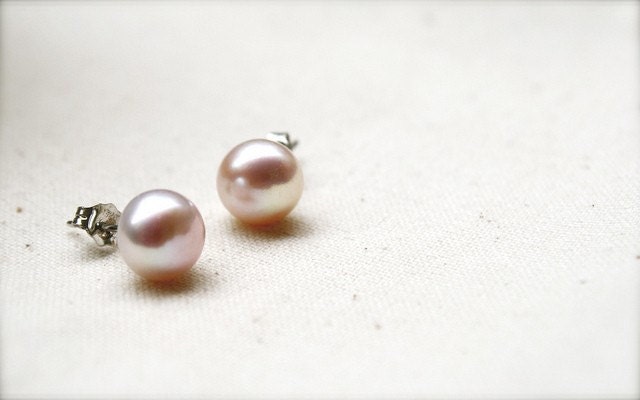 Eleanor -- Classic Pearl Jewelry - Pearl Studs, Pink Mauve Pearls, Freshwater Pearls, Silver Studs, Everyday Jewelry, Classic Chic