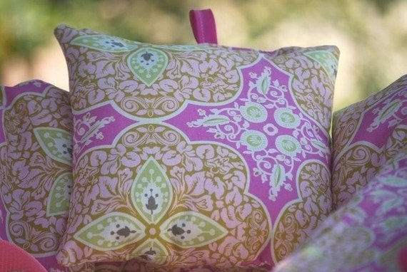 Custom Boutique Shopping Cart Cover for Baby Girl - Pink Pressed Daisy Chain