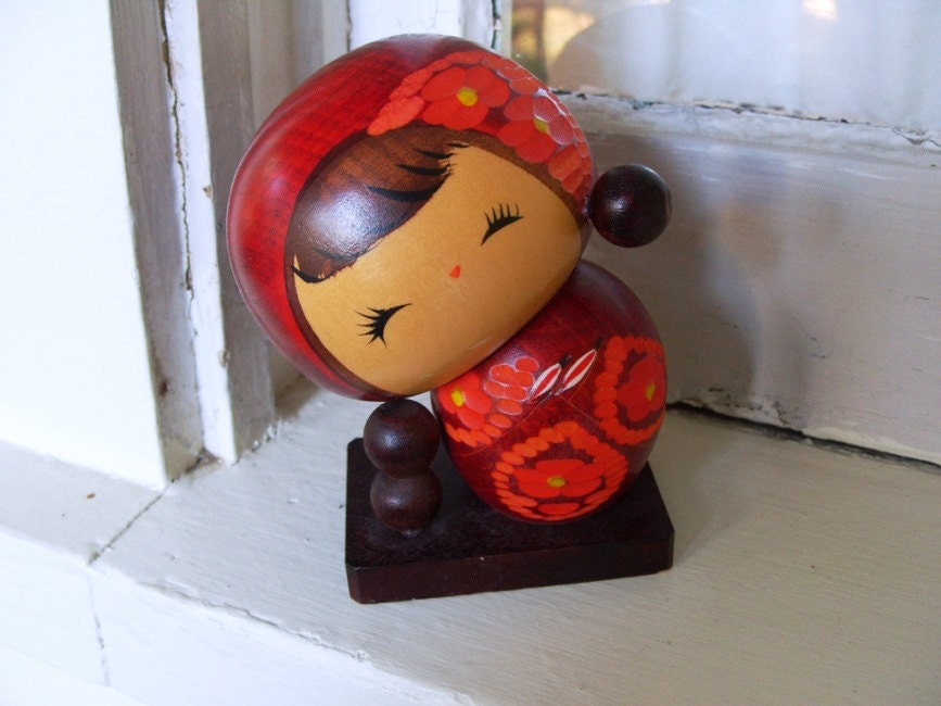 Vintage Kokeshi Doll