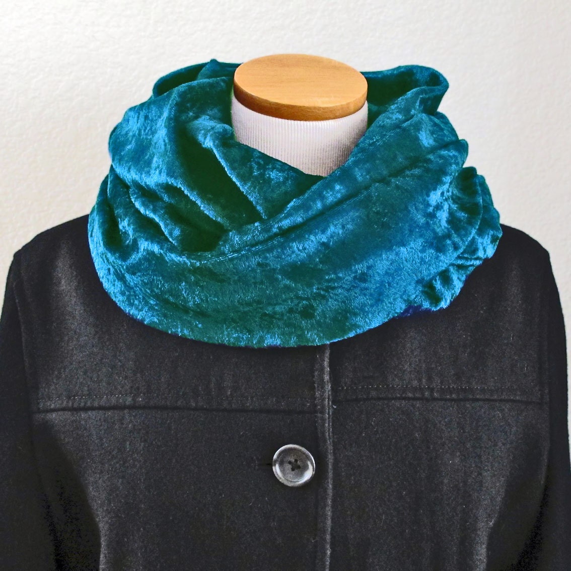 Infinity Scarf Pattern Fleece or any Fabric Scarf by tiedyediva