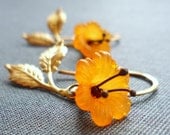 Little orange and gold flowers earrings - zsb creations