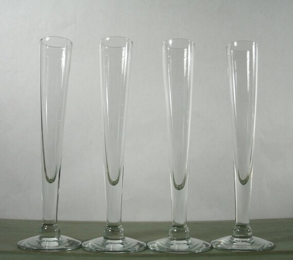 Vintage Set Of 4 Tall Cordial Glasses Stemware by madampickay
