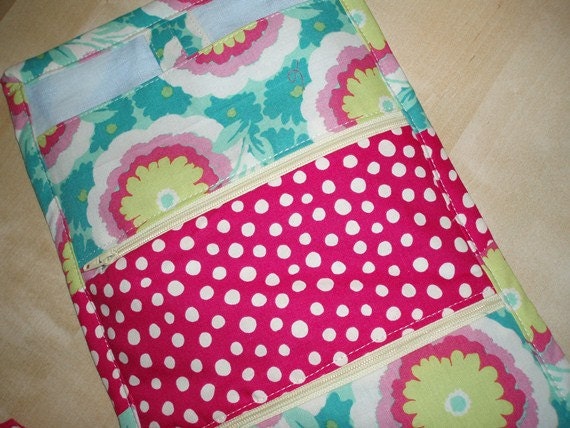 Handmade designer jewelry roll, Hanging organizer made from Amy Butler soul blossom fabric buttercups spearmint