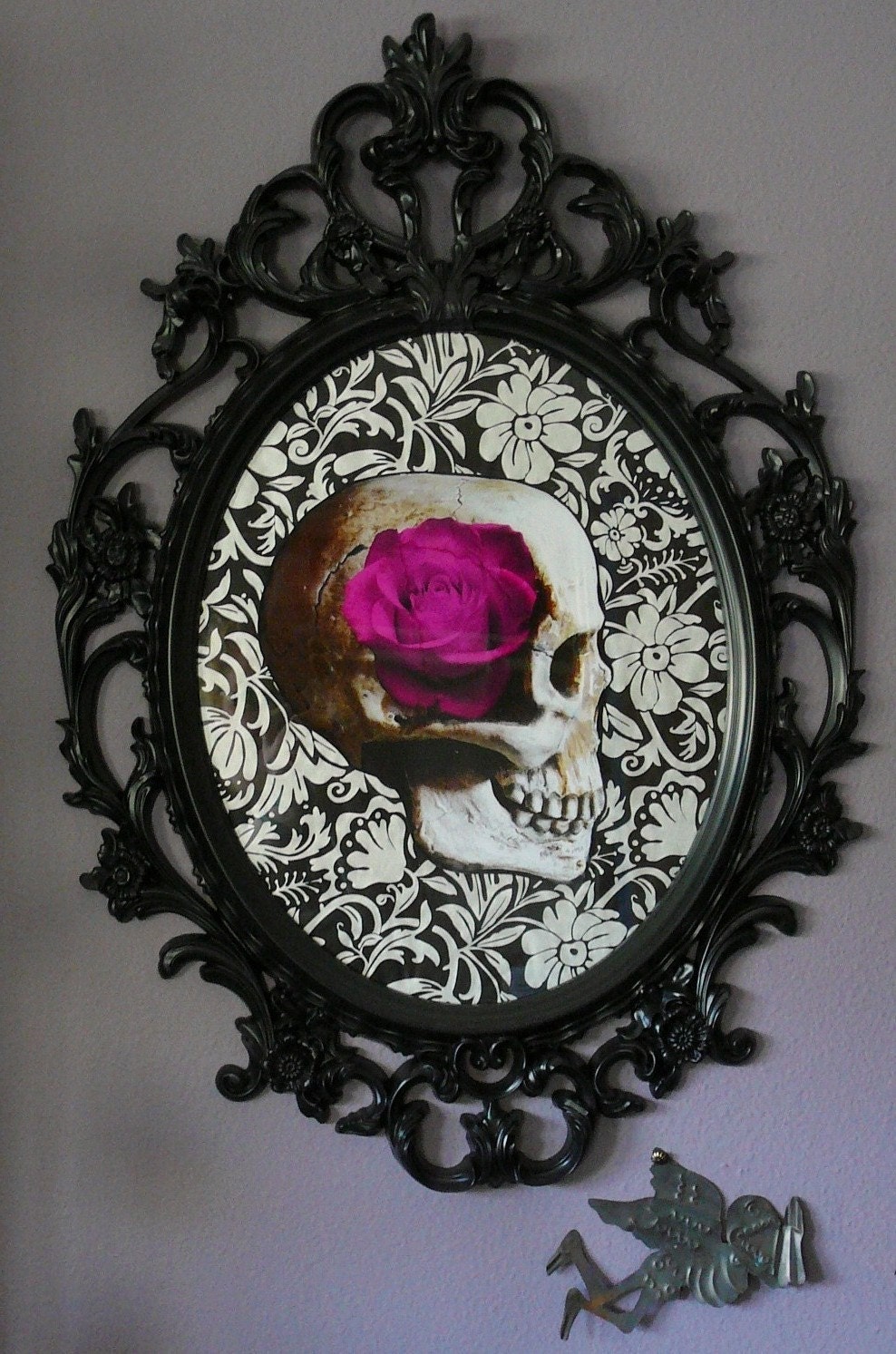 Black Rococo Frame