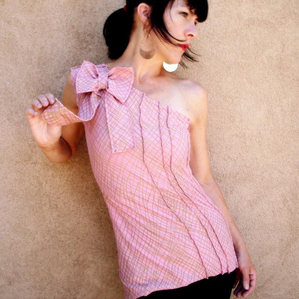 My Lovers Prayer - iheartfink Handmade Hand Printed One-Shoulder Top with Bow
