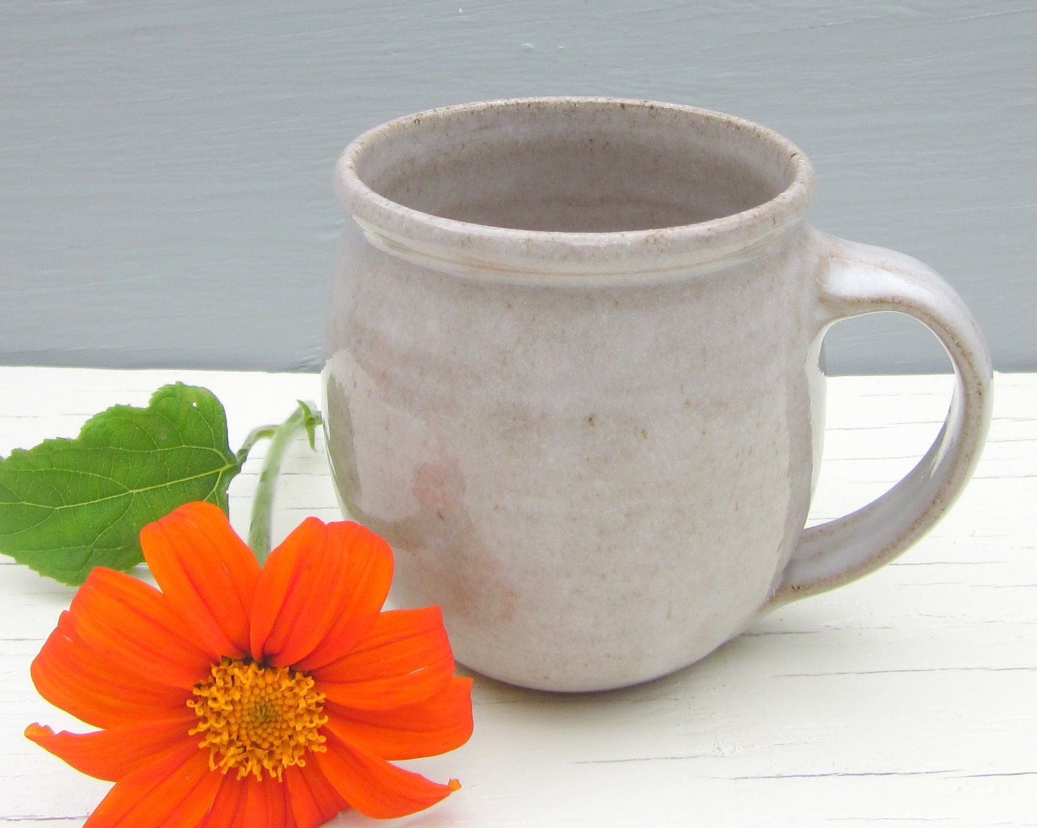 large white pottery coffee mug 18-20 oz