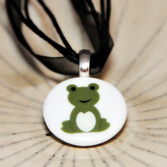 Porcelain Pendant - Frog