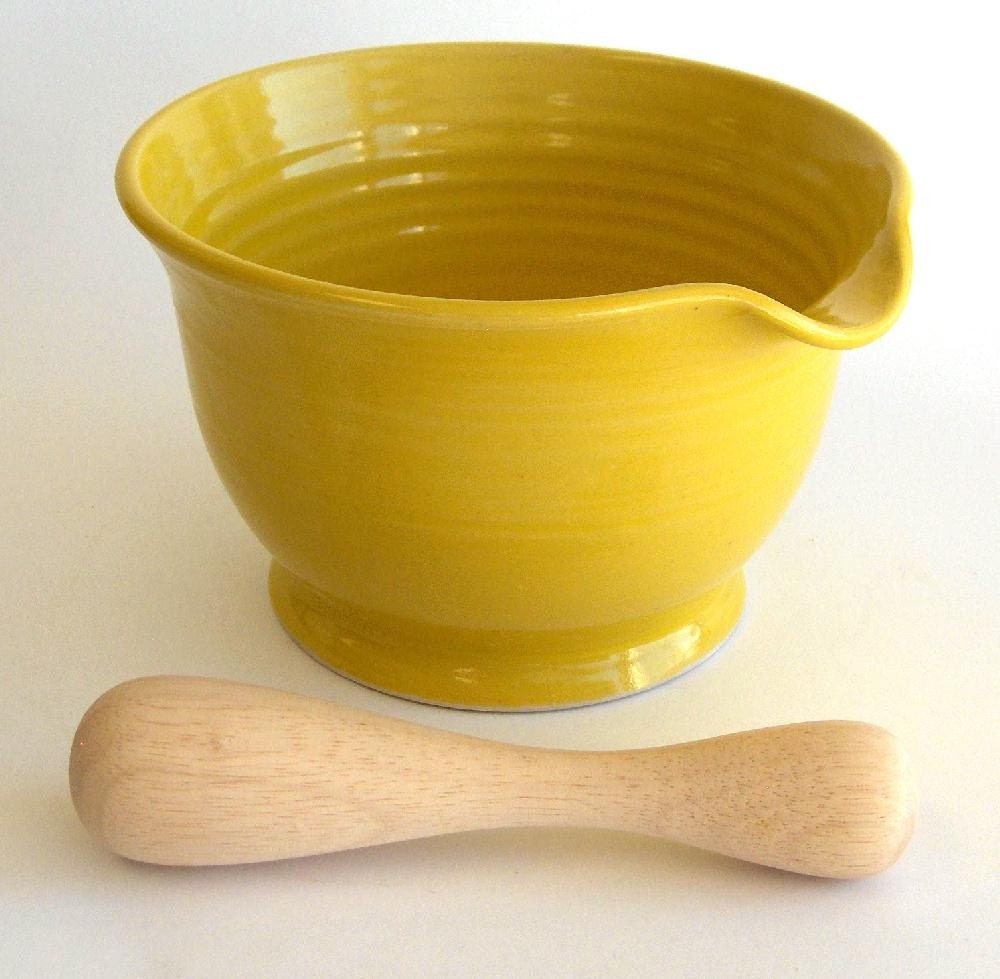 Spice Mortar - Yellow Glaze