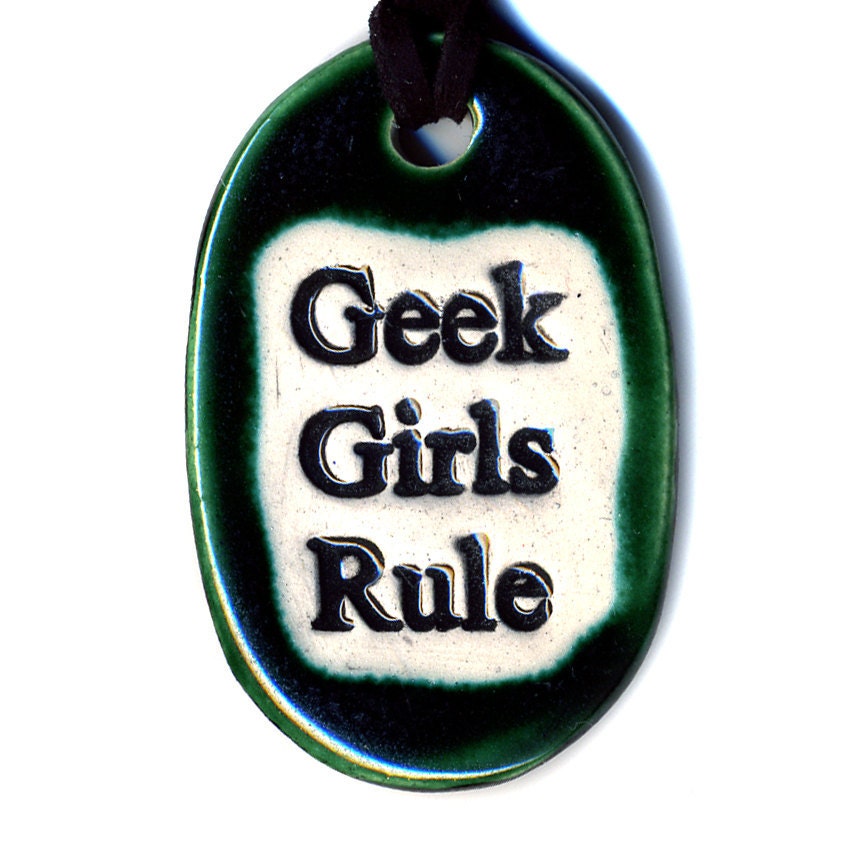 Geek Girls Rule Ceramic Necklace in Green