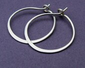 just hoops- small, hammered, sterling 18ga, 3/4 inch argentium
