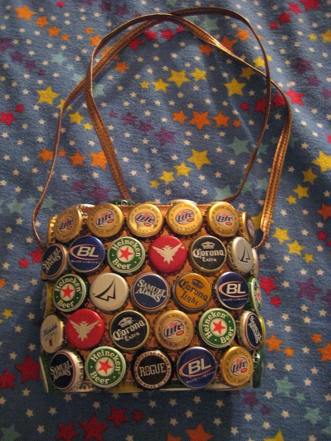 Bottle Cap Purse by karniegoodies on Etsy