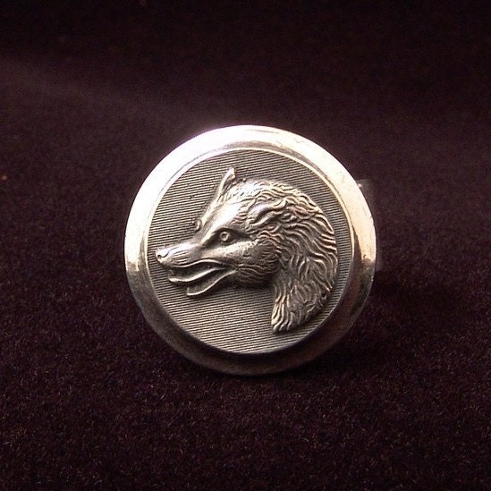 Sterling Silver Wolf ring made from antique vintage button Sterling Silver Wolf ring made from antique vintage button