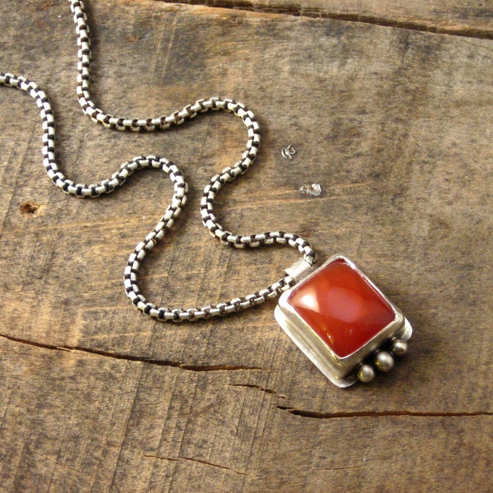 atomic carnelian necklace