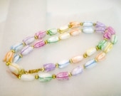Vintage Molded Plastic Tulip Necklace