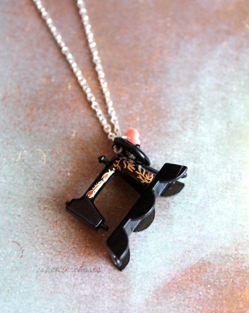 Sewing Time Necklace - miniature collector hobby