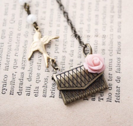 Letters from Paris necklace - vintage shabby chic inspiration