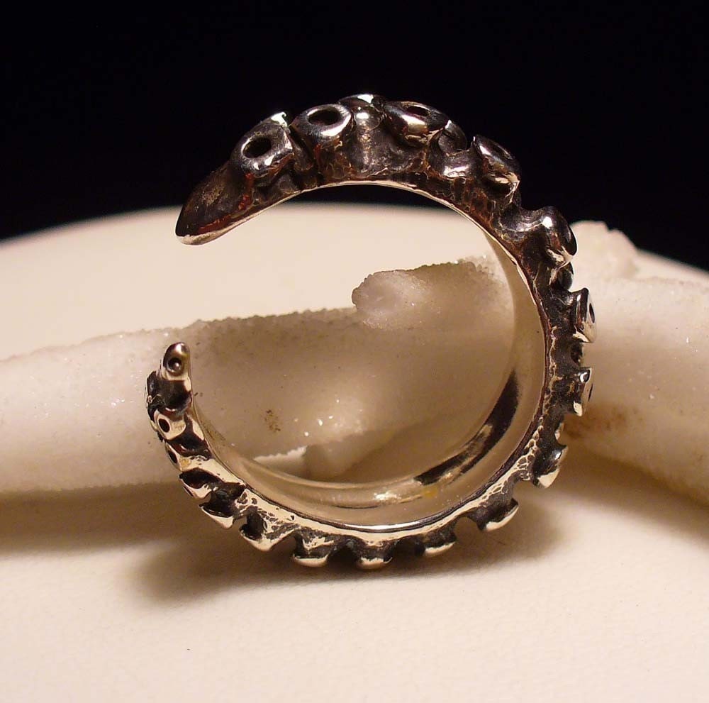 SALE - Black Diamond OctopusMe Tentacle Ring