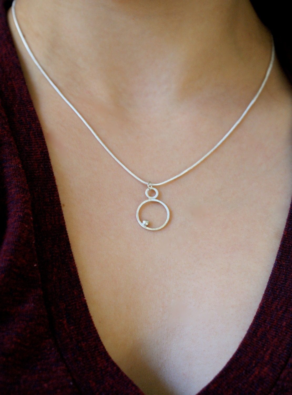 Silver Dot Pendulum necklace