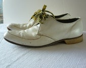 Vintage 60s Bowling Shoes Mens size 8.5 C White Leather Oxfords  Women sz 10 M