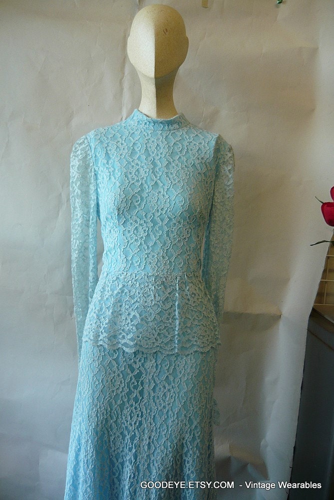 Vintage Lace Prairie Dress 6 8 10 small HIPPIE WEDDING Maxi Pastel Blue 1970s