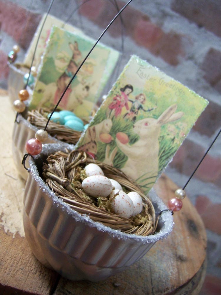 Vintage-Inspired Jello Mold Easter Egg Baskets