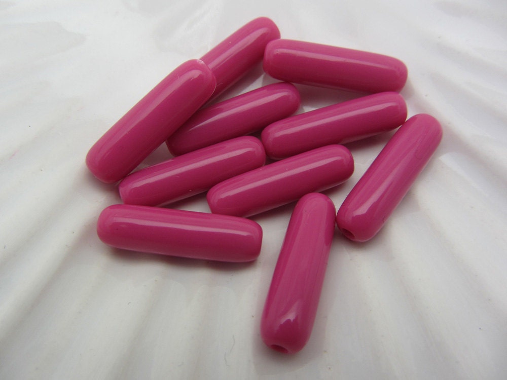 10 Vintage Lucite Hot Pink Tube Beads SS124