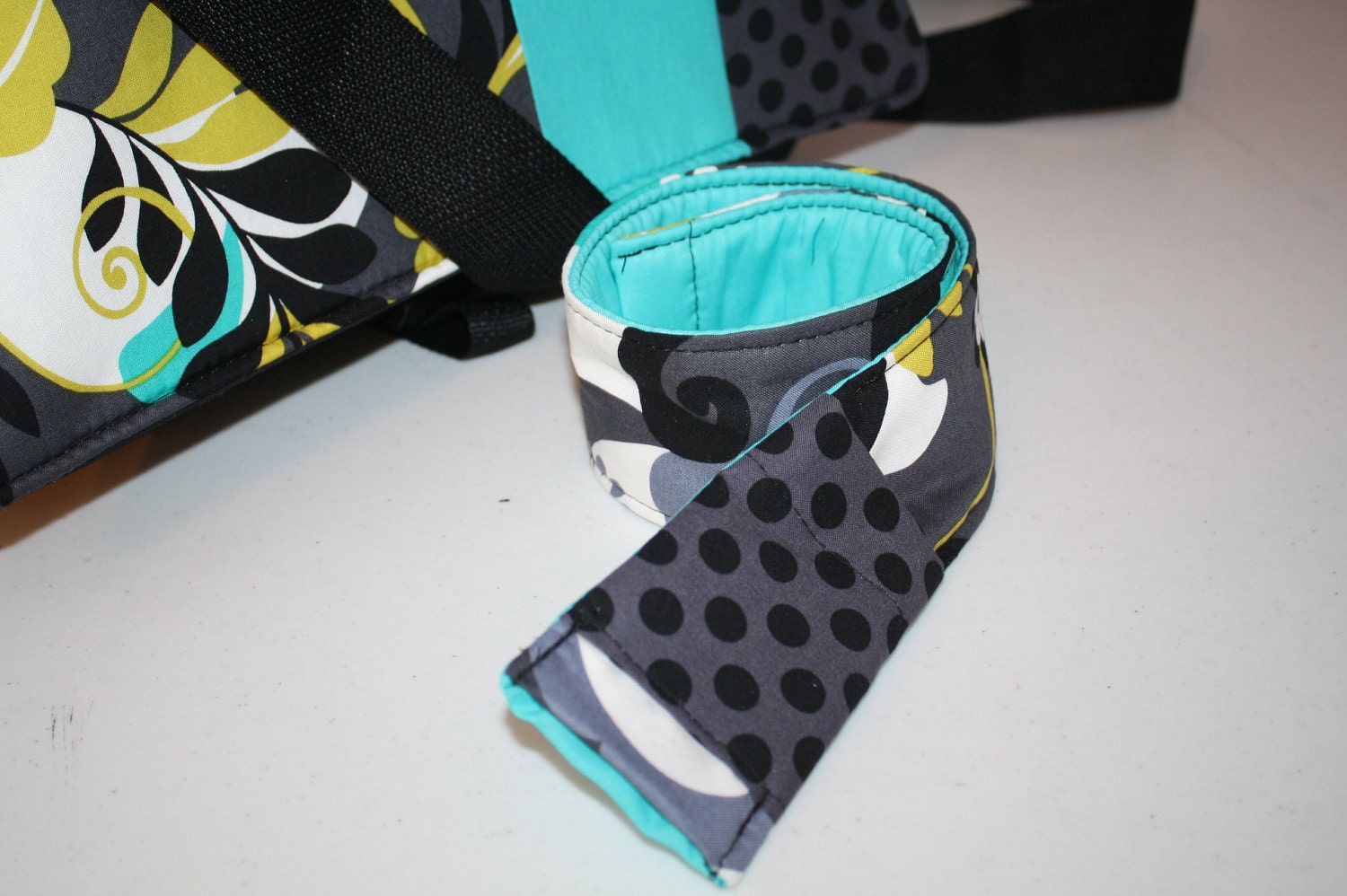 Dslr Camera Strap Cover / Lens Cap Pocket / Padded / Charcoal Daisy