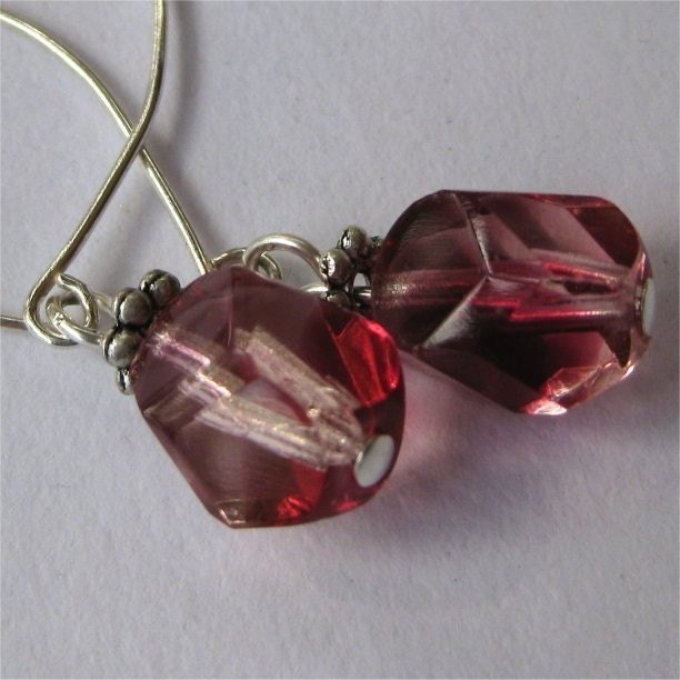 Earrings red pink ruby czech glass beads Grenadine Cocktail