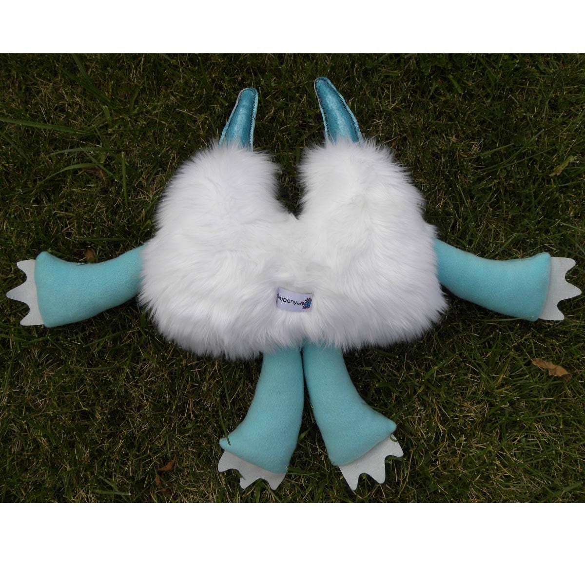 Harry Larry the Yeti Monster - Plush - Toy - Art doll
