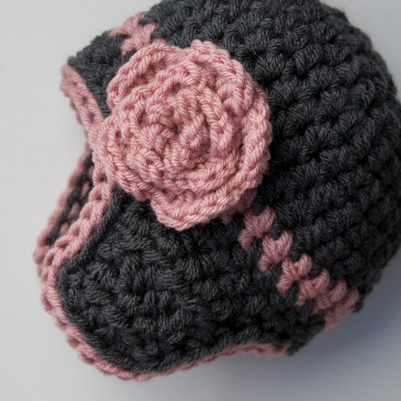 Handmade Vegan Baby Infant Newborn Aviator Beanie Hat with Earflaps Flower Charcoal Gray  Light Pink 0 to 3 months